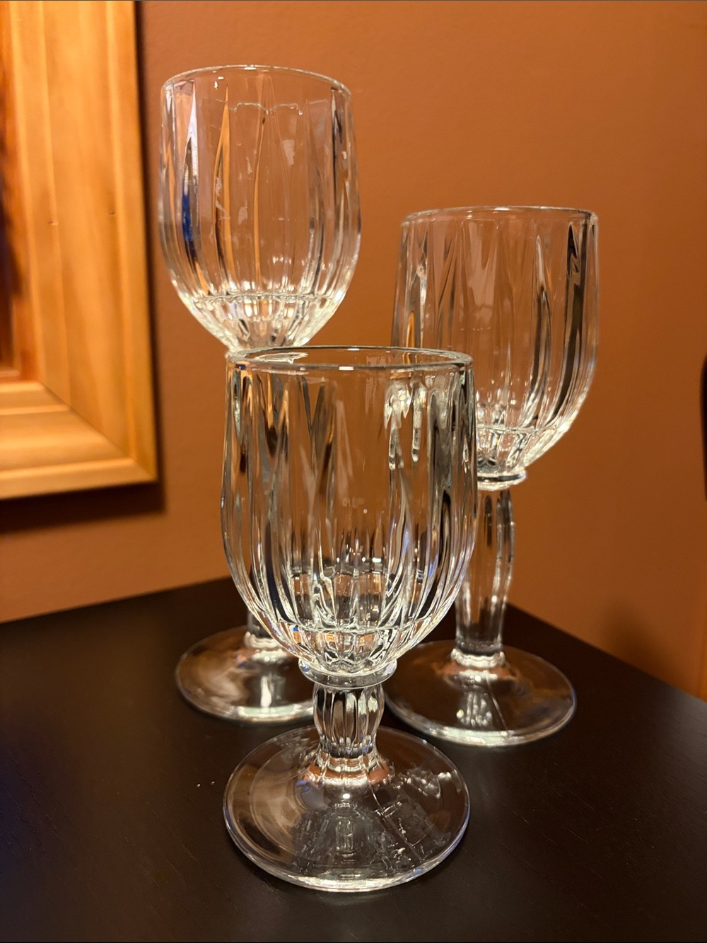 Home Interiors Graduated Height Votive Tealights candle cups Pressed Glass EUC!